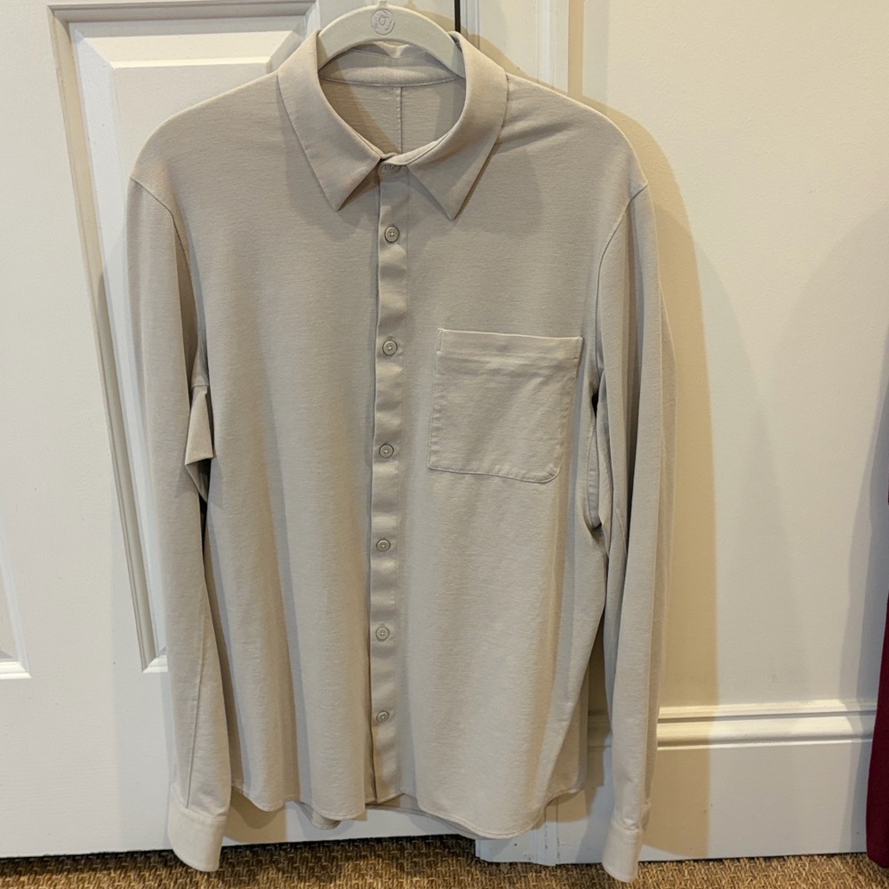 Lululemon Commission Dress Shirt Size Small